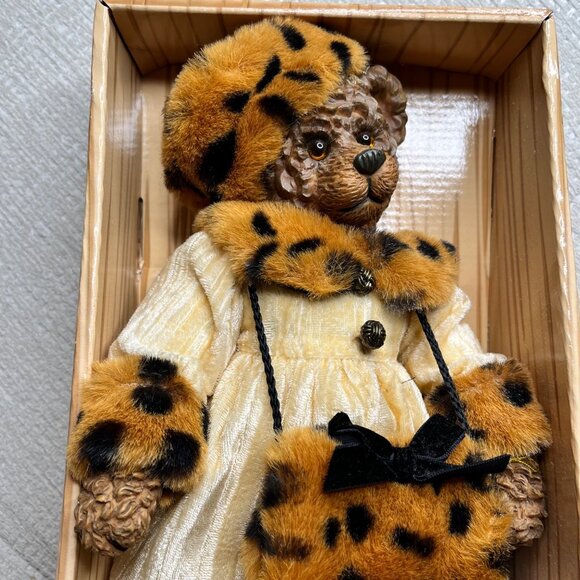 100th Anniversary (1902-2002) Limited Edition Theodore Roosevelt Teddy Bear - Picture 2 of 7